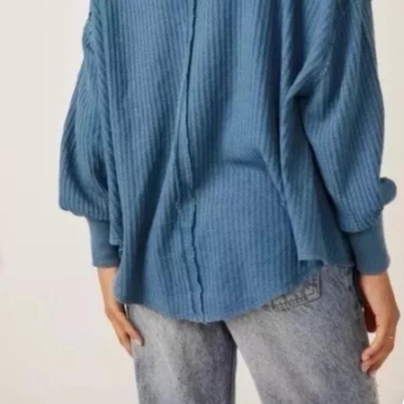 Free People We The Free Textured Blue Knit Top. - Picture 2 of 11